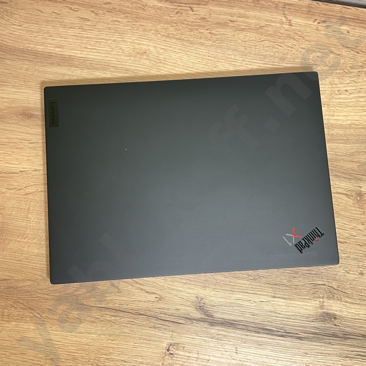 Ноутбук Lenovo ThinkPad X1 Carbon Gen 10 i7-1270P — фото 10