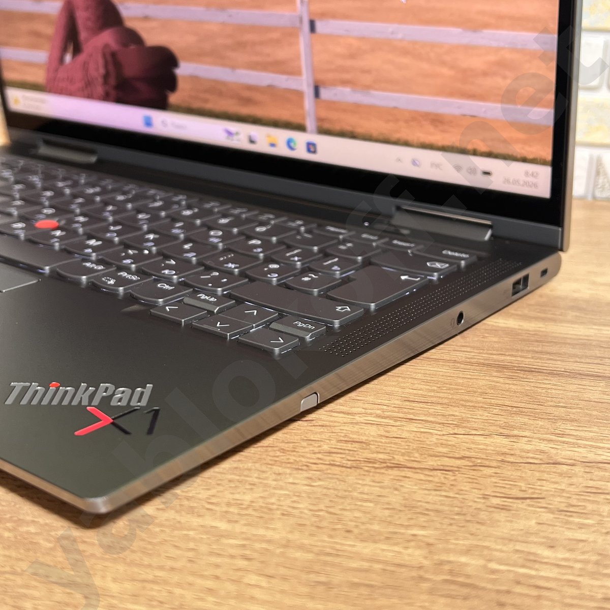 Ноутбук Lenovo ThinkPad X1 Yoga Gen 6 i7-1185G7 — фото 4