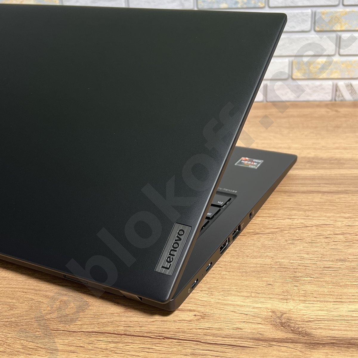Ноутбук Lenovo ThinkPad T14S Gen 4 Ryzen 7-7840u — фото 7