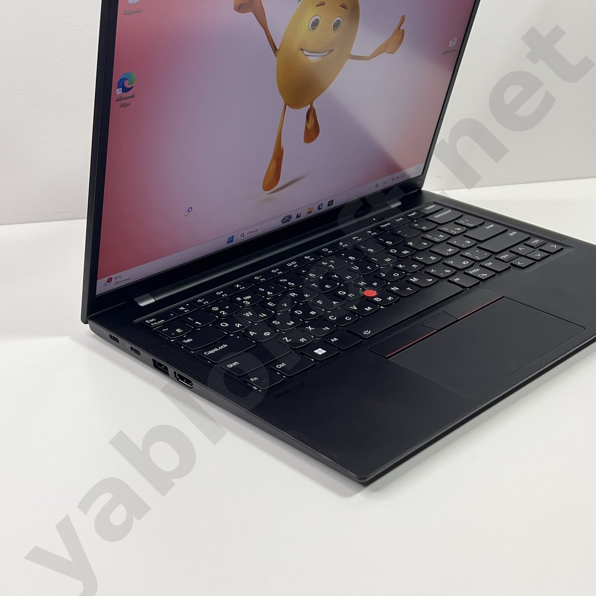 Ноутбук Lenovo ThinkPad X1 Carbon Gen 10 i7 — фото 2