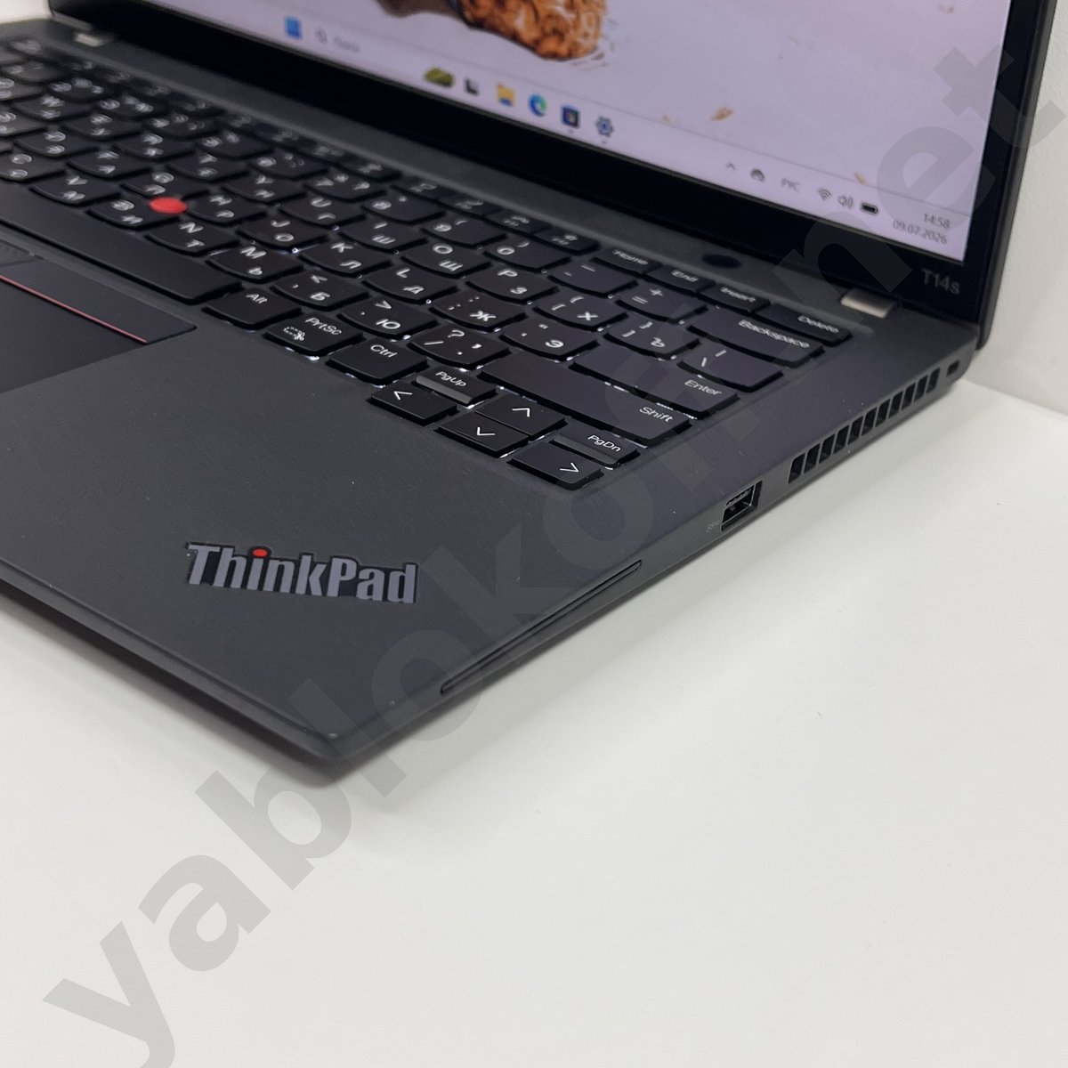 Ноутбук Lenovo ThinkPad T14S Gen 3 i5 — фото 3