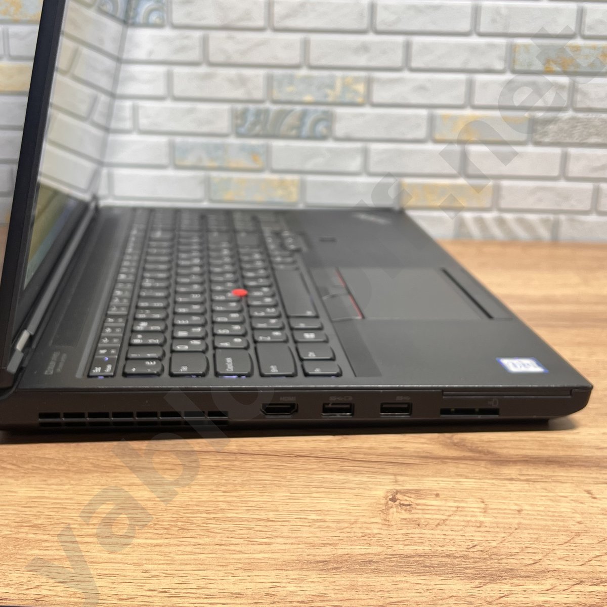 Ноутбук Lenovo ThinkPad P53 i7 — фото 2