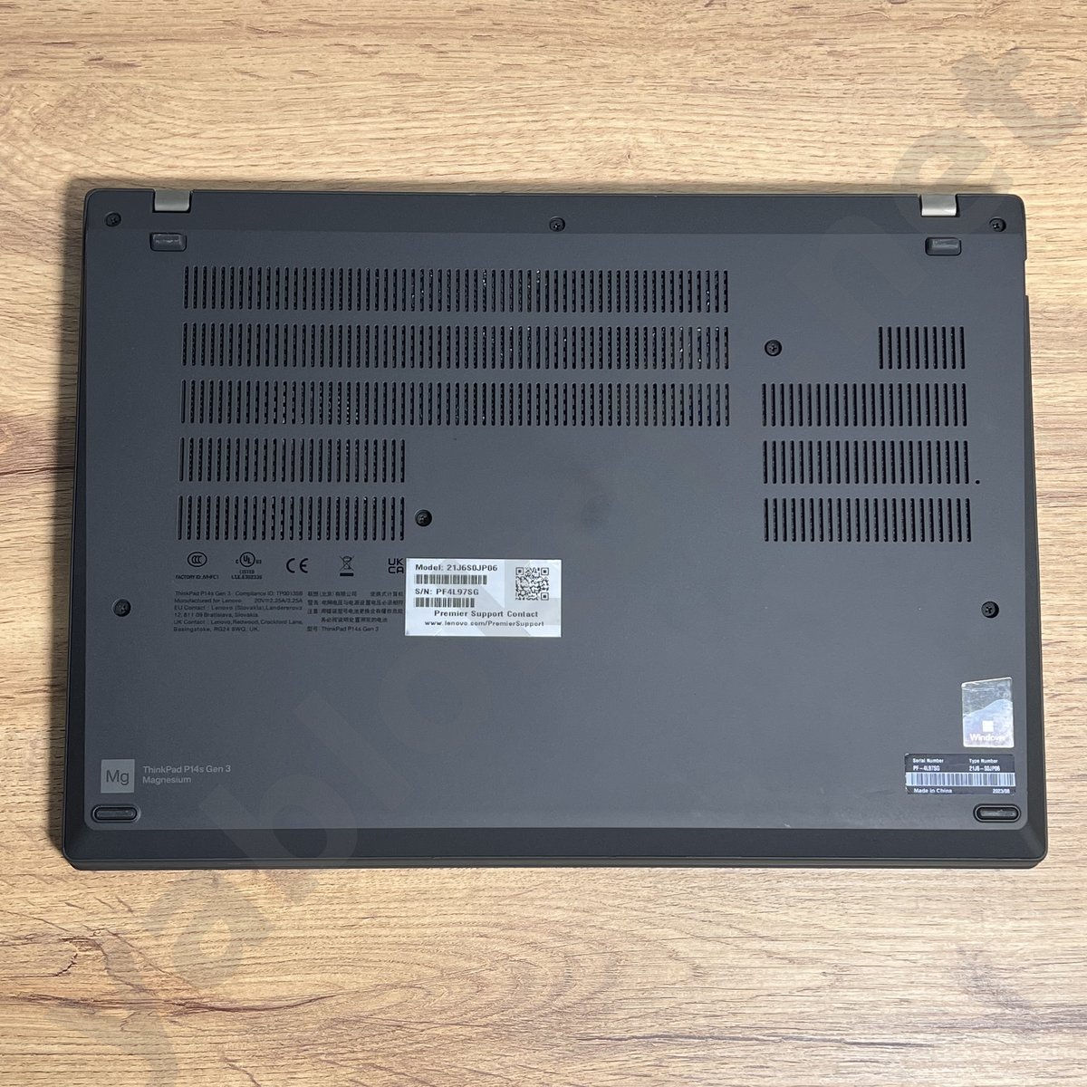 Ноутбук Lenovo ThinkPad P14S Gen 3 Ryzen 7 — фото 6