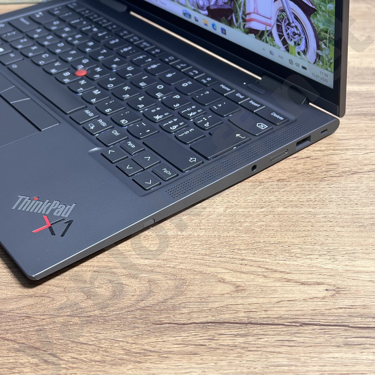 Ноутбук Lenovo ThinkPad P16 Gen 1 i7-12850HX A2000 — фото 10