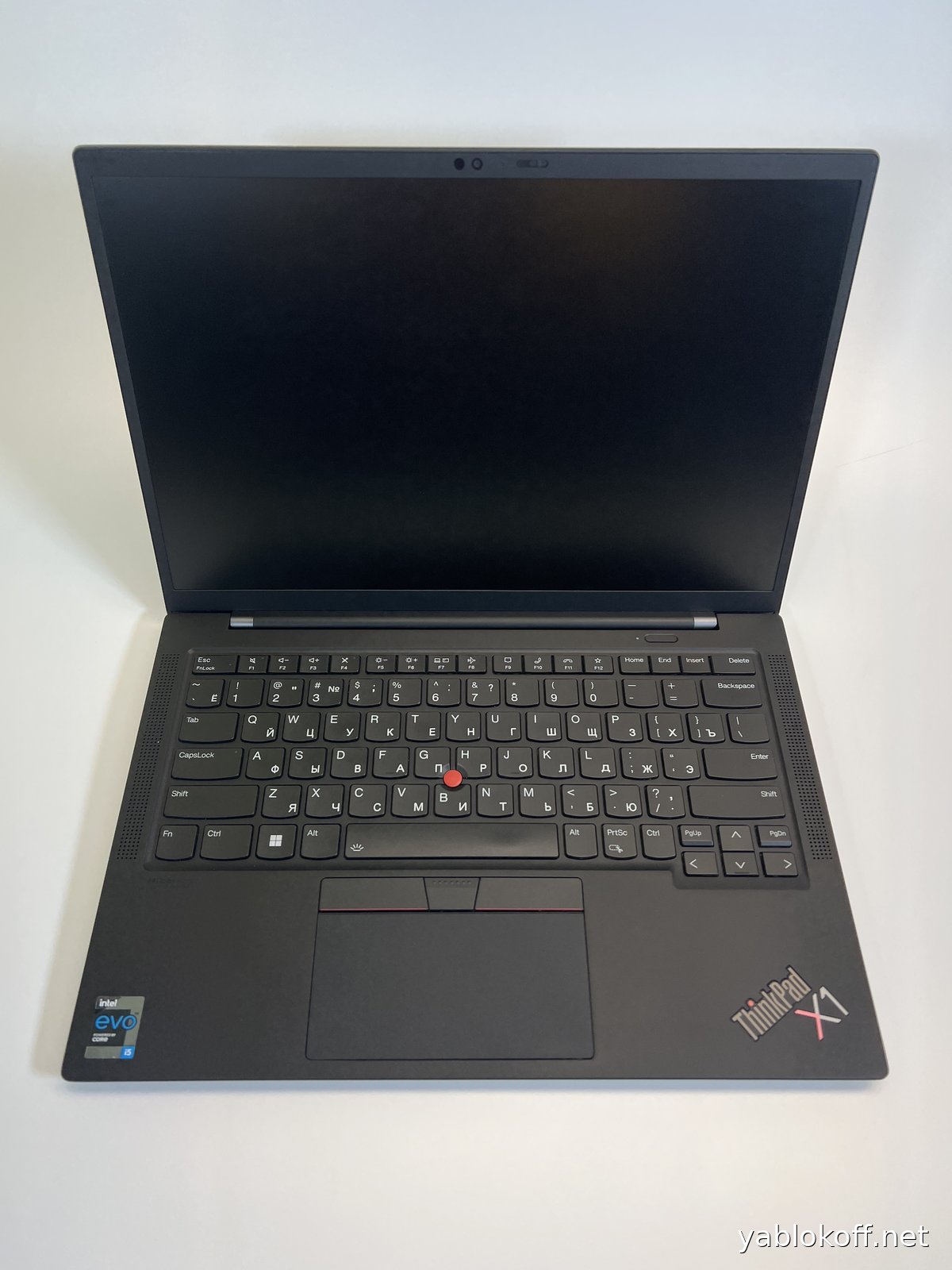 ThinkPad X1 Carbon Gen 9 i7