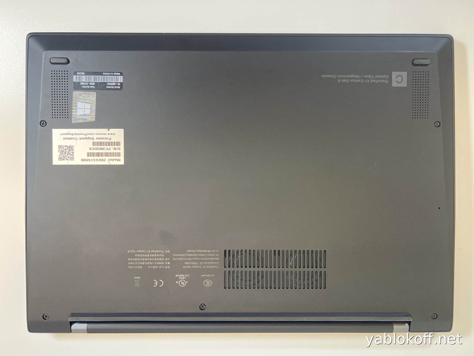 Ноутбук Lenovo ThinkPad X1 Carbon Gen 9 — фото 2